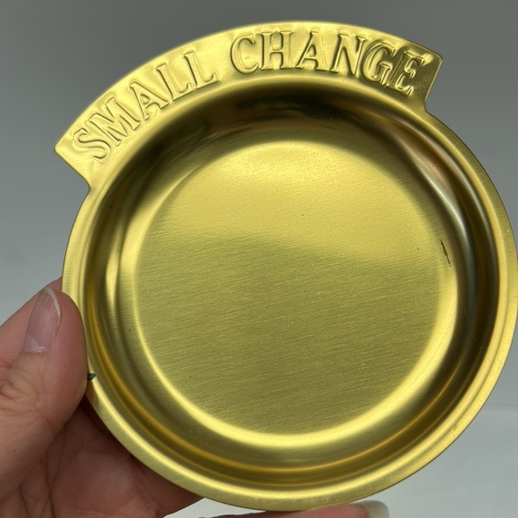 Vintage brass and wood small change holder - Picture 2 of 7